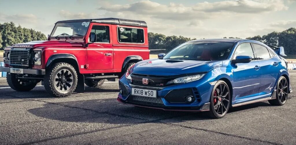 Эксперты сравнили Honda Civic Type R и Land Rover Defender Works V8