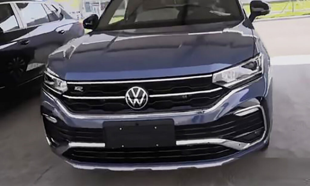 Появились фото нового купе-кроссовер Volkswagen Tayron X