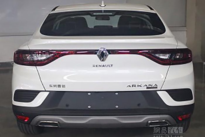 Renault Arkana для Китая прибавил в габаритах и мощности