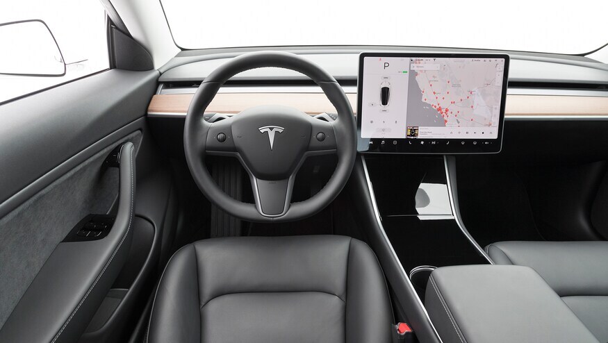 Tesla подняла запас хода и улучшила динамику Model 3