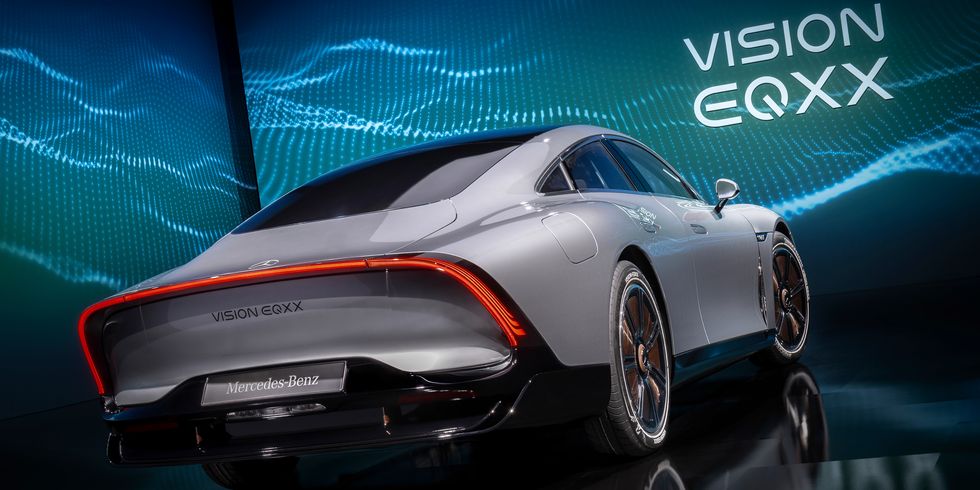 Mercedes-Benz представил электрический концепт EQXX с АКБ обеспечивающей 1000 км пробега