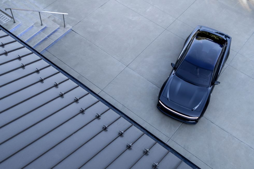 Dodge показал будущее масл-каров, представив купе Charger Daytona SRT
