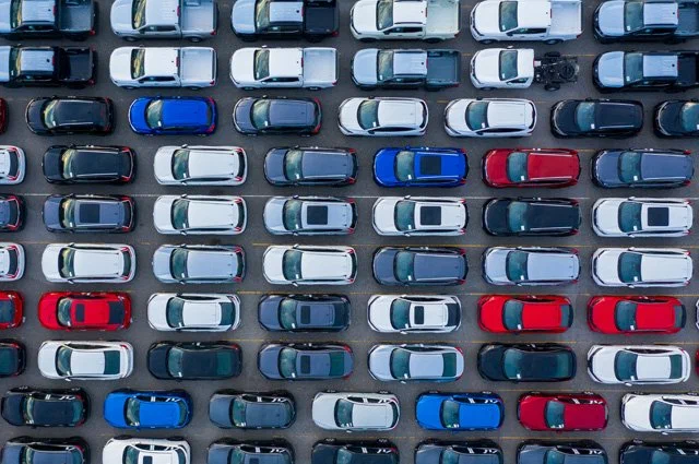 Autonews: Власти не уточнили как в будущем будет "оптимизирован" список машин для параллельного импорта