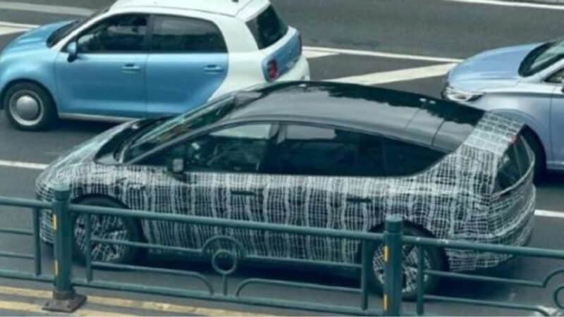 Li Auto готовит выход флагманского электрокроссовера i8 на рынок Китая