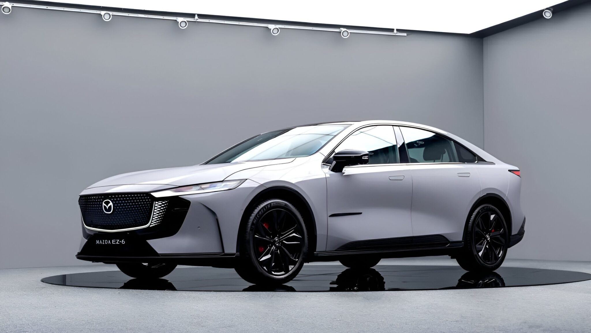 Mazda представила в Китае спортивную версию EZ-6 для молодых автолюбителей