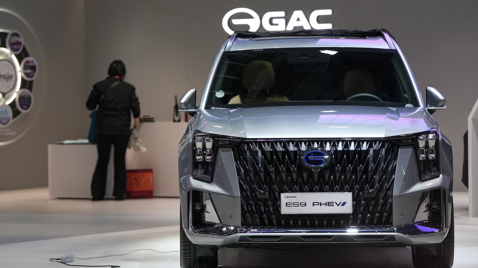 Государственные китайские автопроизводители GAC и JAC прогнозируют рекордные убытки во втором квартале 2025 года