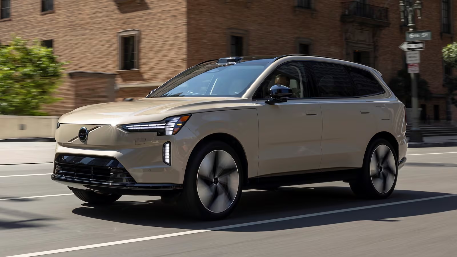 Volvo вернется на автосалон в Германии после 12 лет отсутствия