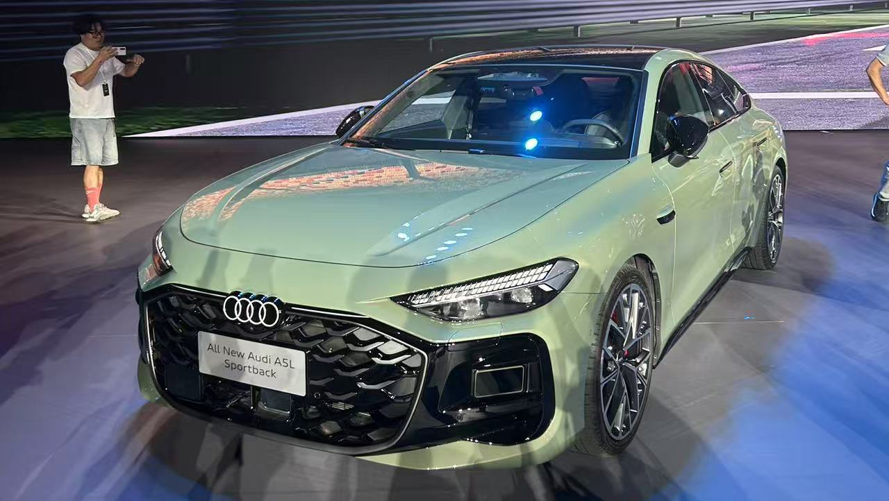 Audi A5L Sportback с системой ADAS от Huawei получил 9800 заказов в первый день