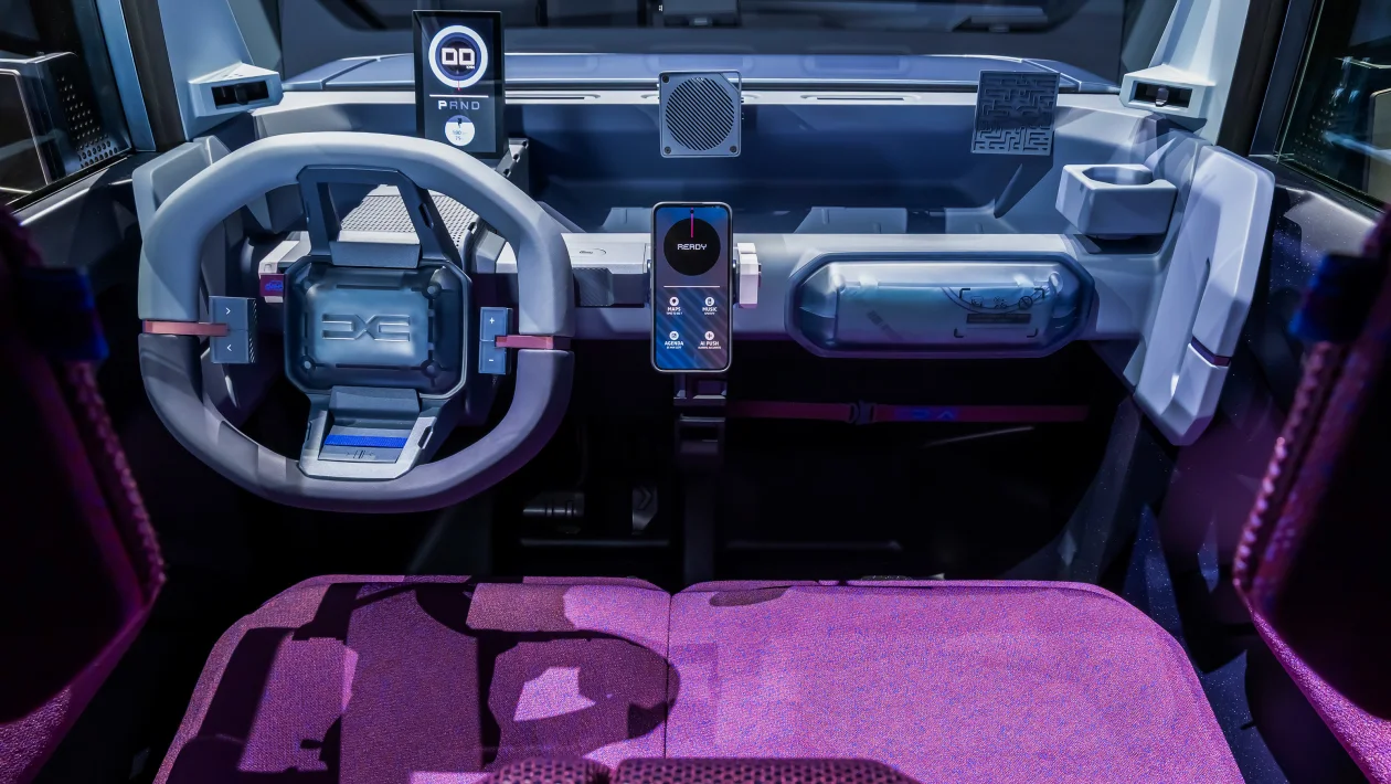 Dacia представила концепт Hipster — компактный электрокар за 1,7 млн рублей