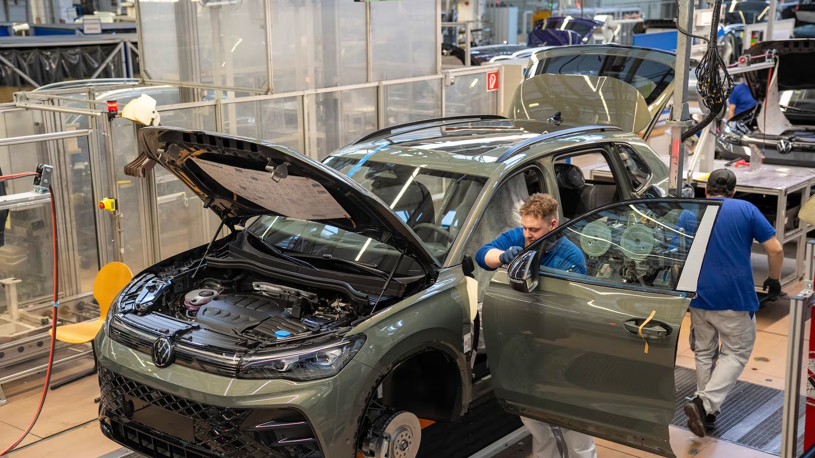 VW предупреждает о рисках задержек производства из-за дефицита чипов Nexperia