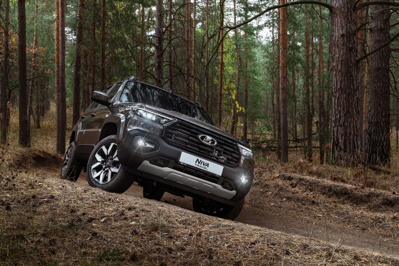 Обновлённая Niva Travel получила доработанный мотор и стала комфортнее