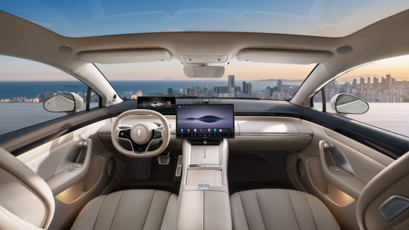 Китайский автопром критикуют за массовое копирование дизайнов и технологий