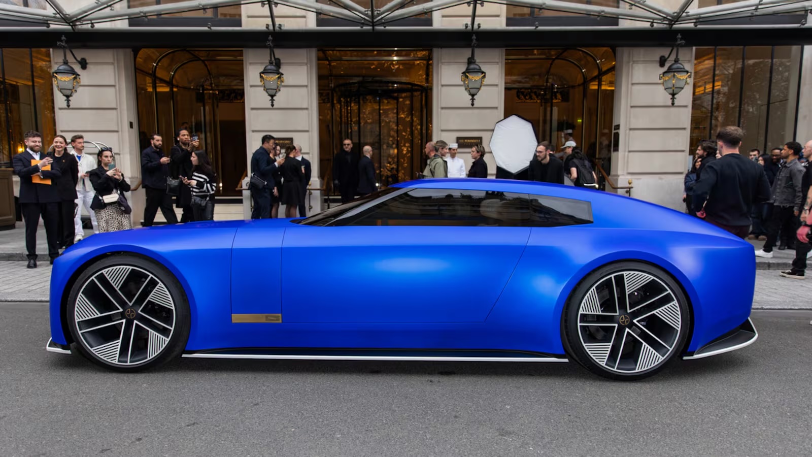 Jaguar объявляет полный переход на электромобили, дилеры обсуждают спрос и экономическую модель