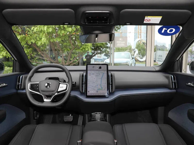 Volvo снизила стартовую цену EX30 в Китае после обновления модели