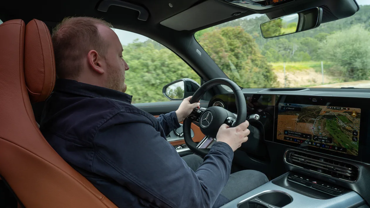 Новый Mercedes GLB Electric 2026 стал крупнее и получил обновлённые технологии