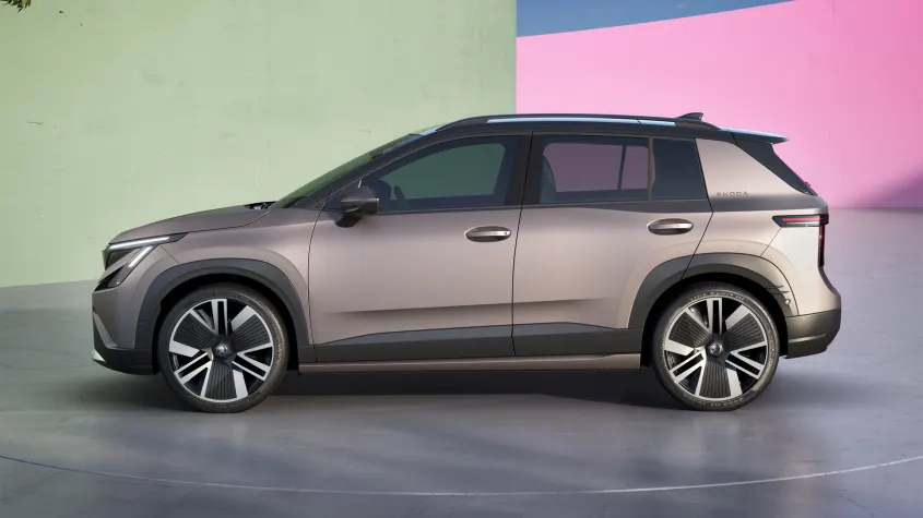 Skoda раскрыла детали интерьера нового электрокроссовера Epiq