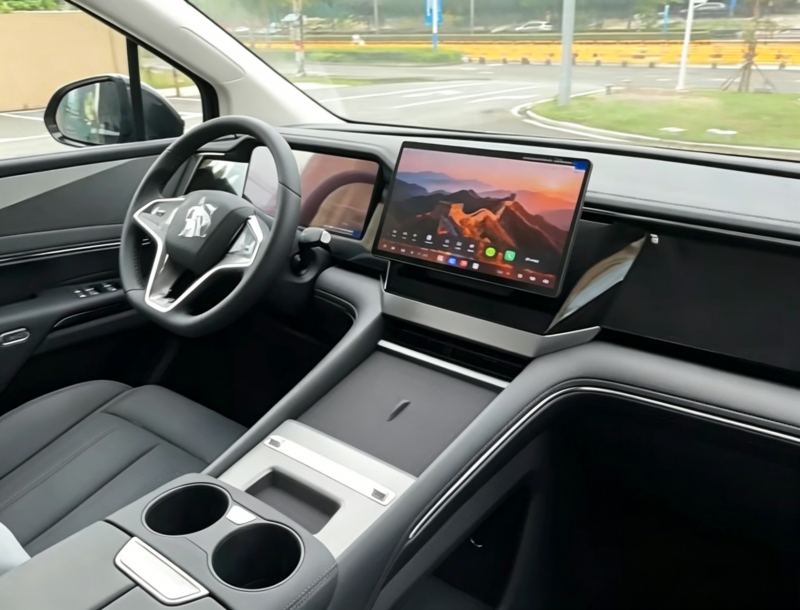 BYD Linghui M9 поступил в китайские дилерские центры до официального старта продаж