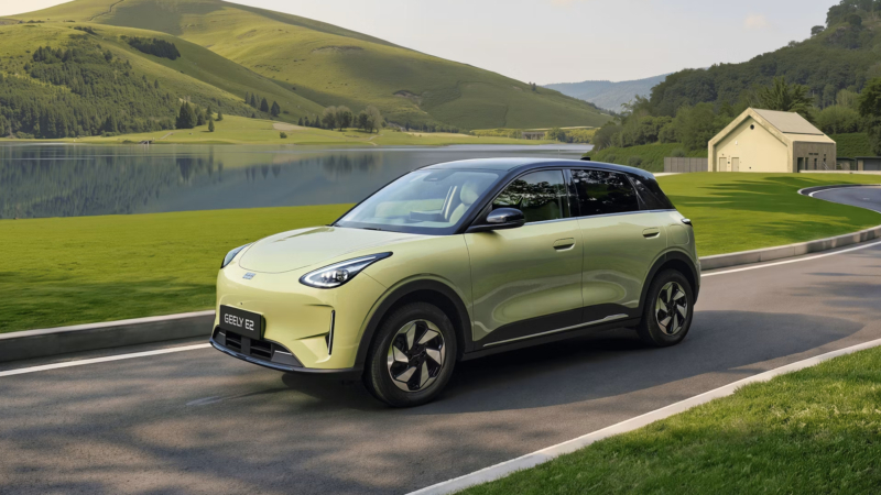 Электрический хэтчбек Geely E2 начал прием заказов в Европе по цене от 22 490 долларов