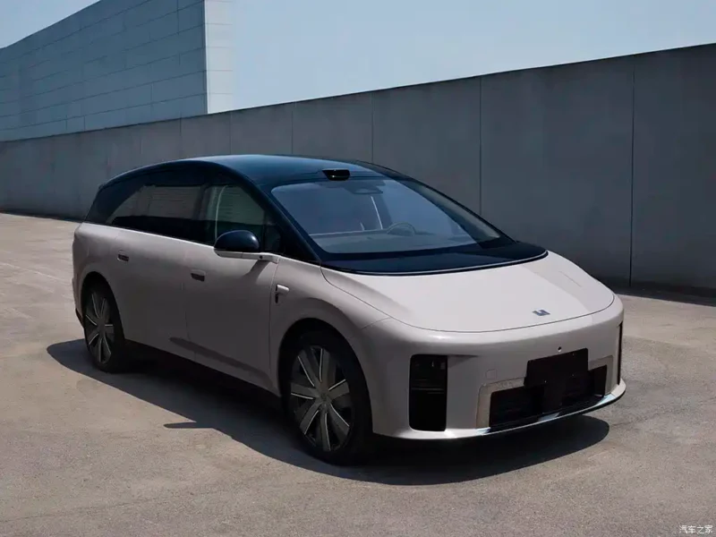 Li Auto представит новый флагманский электрокроссовер i9 16 сентября