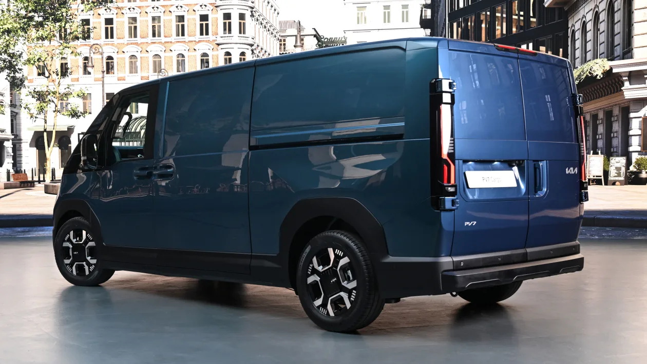 Kia представила электрический PV7 с девятью местами и зарядкой на 350 кВт