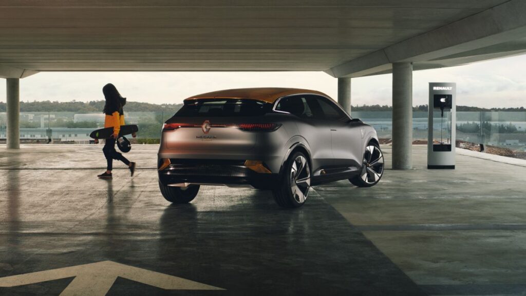 Renault представили концепт Mégane eVision который предлагает взглянуть на будущую линейку электромобилей
