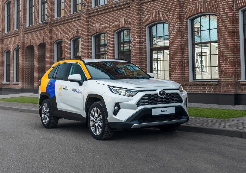 Toyota RAV4 стали предлагать в каршеринге «Яндекс. Драйв»