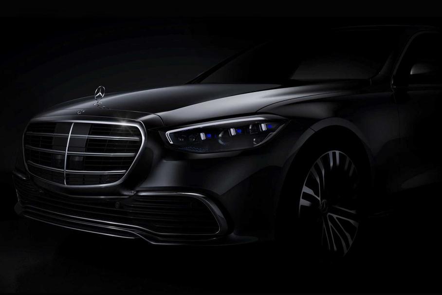 Первое изображение нового S-Class показал Mercedes