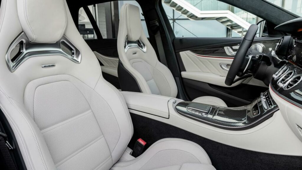 Mercedes-Benz представил обновлённый E-класс