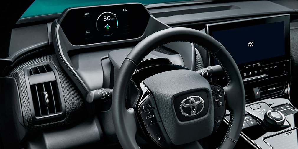 Toyota представила концепт-кар электрического кроссовера Toyota bZ4X
