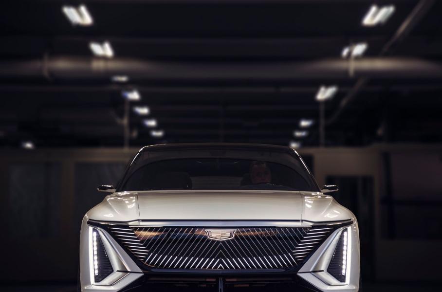 Cadillac представил электрический кроссовер Cadillac Lyriq