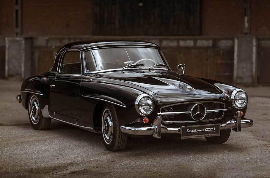 60-летний Mercedes-Benz за 20 млн рублей продают в России