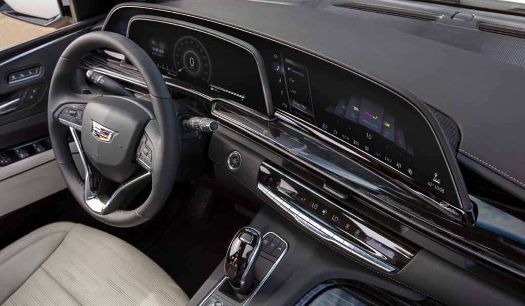 В РФ начинаются продажи внедорожника Cadillac Escalade нового поколения
