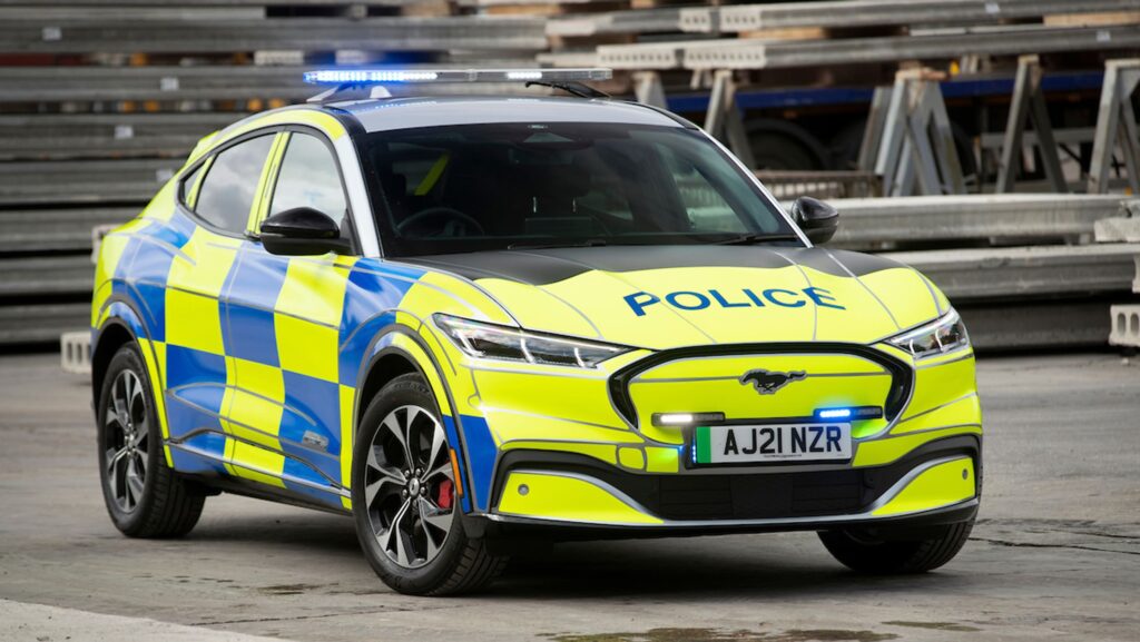 Представлен концепт нового полицейского автомобиля Ford Mustang Mach-E