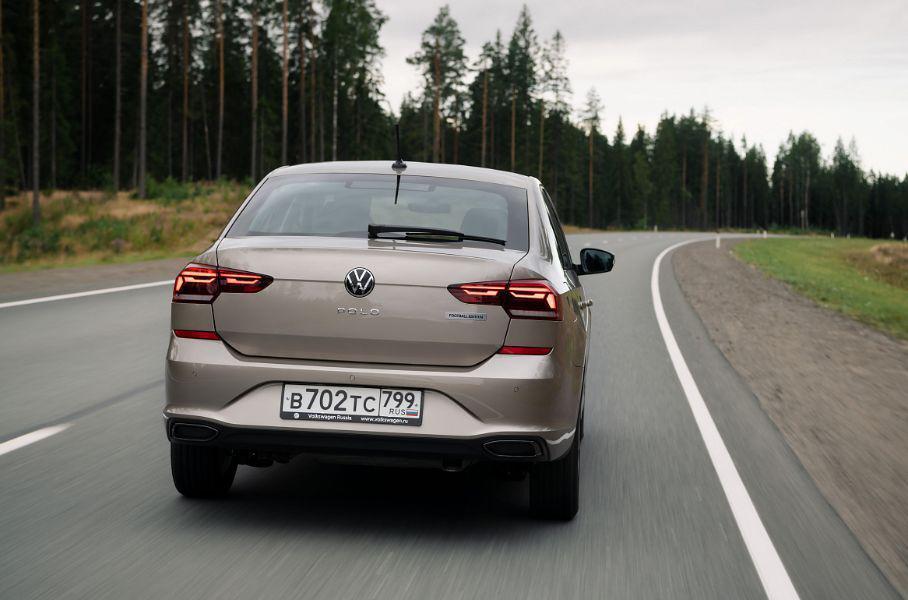 Volkswagen начал прием заказов на «футбольную» версию Polo в России