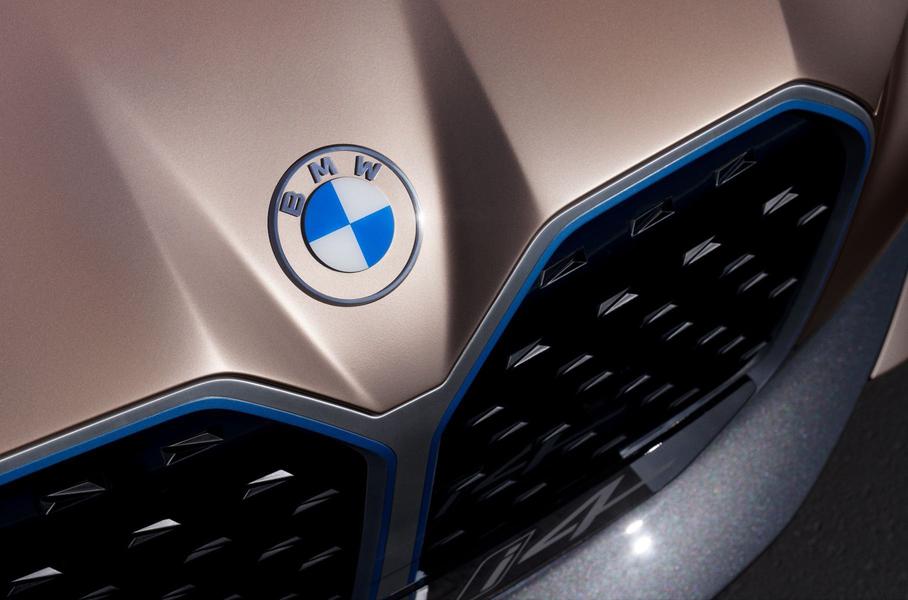 BMW представила электрокар BMW i4
