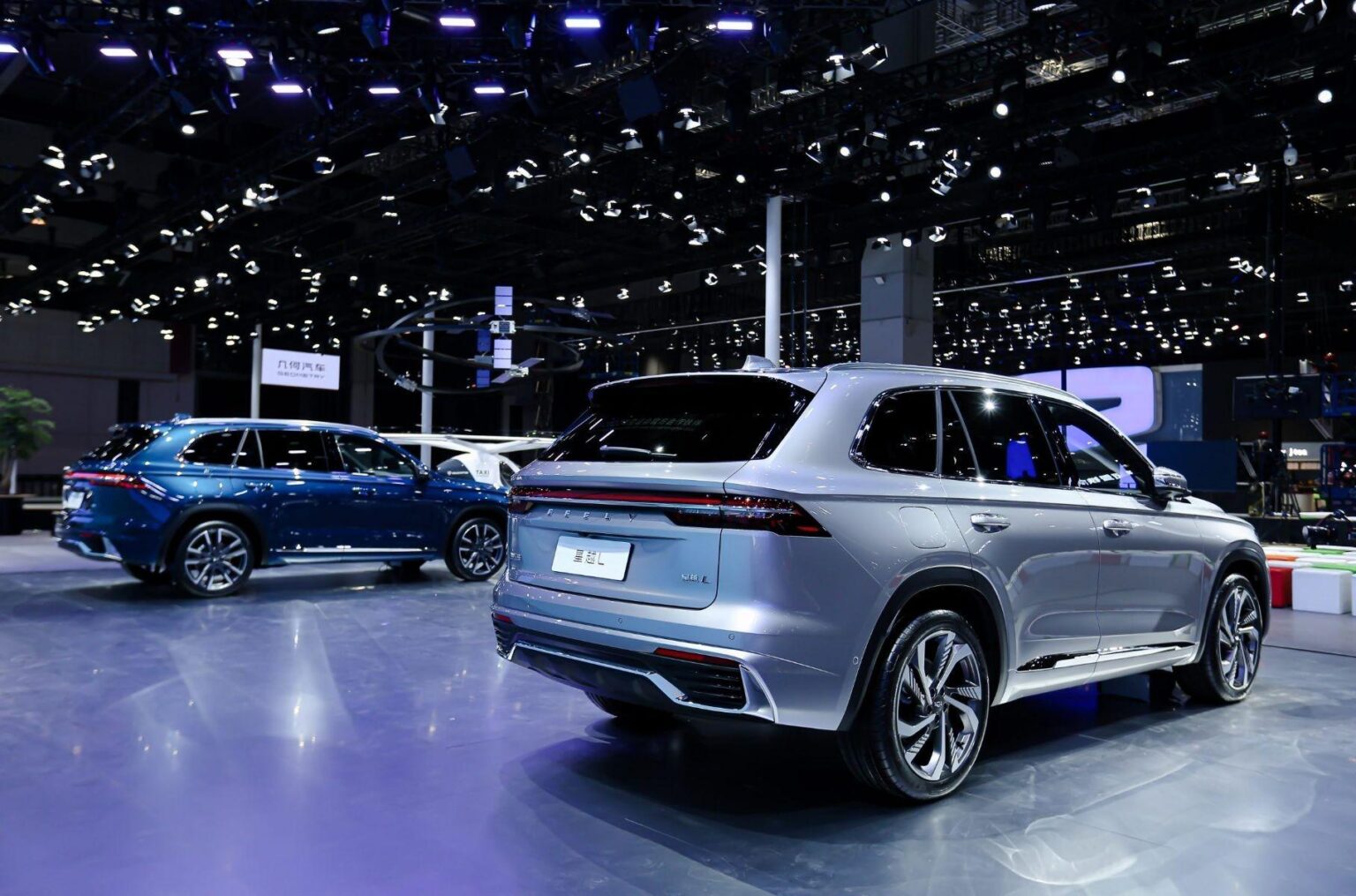 Дочерние компании geely