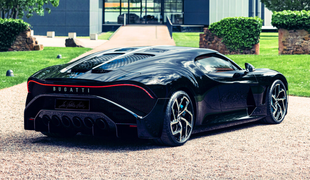 Bugatti показала окончательную версию автомобиля стоимостью 11 млн евро