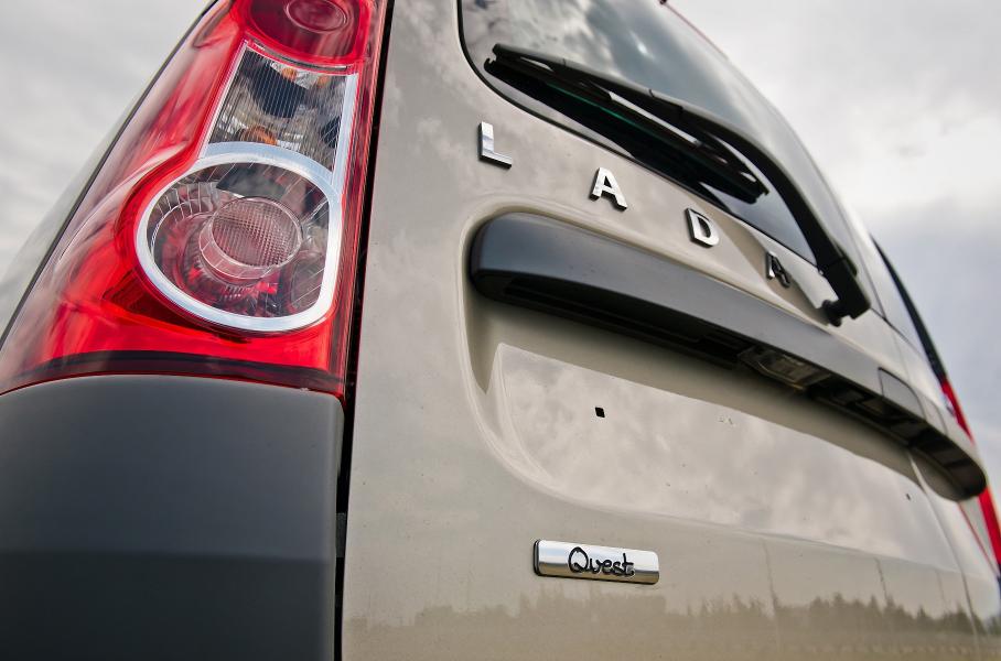 «АвтоВАЗ» выпустил новый универсал Lada Largus Cross Quest