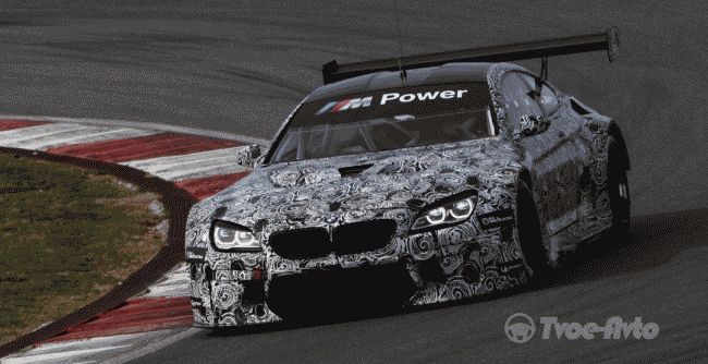 Компания BMW выпустила фотографии гоночного купе M6 GT3