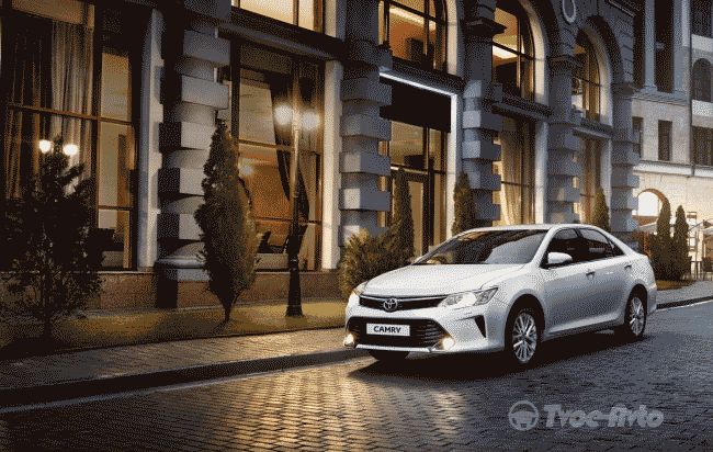 Toyota Camry, RAV4 и Corolla в России до 31 мая будет значительно дешевле