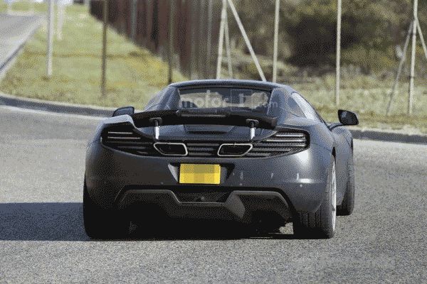 McLaren 675LT Spider "засветился" на новых фото