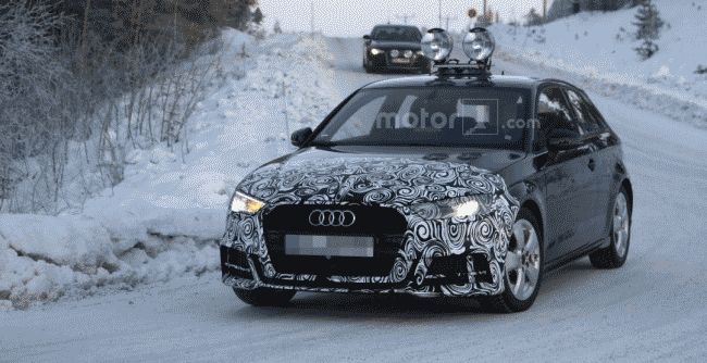 Audi вывела на зимние тесты обновленный хэтчбек A3 