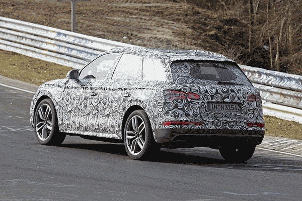 Новый Audi Q5 замечен на трассе Нюрбургринга