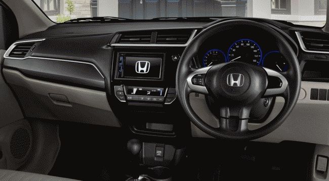 Honda представила семиместную новинку