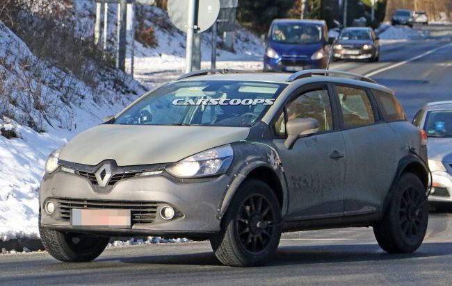 Renault вывел на тесты новое поколение кроссовера «Captur» (фото)