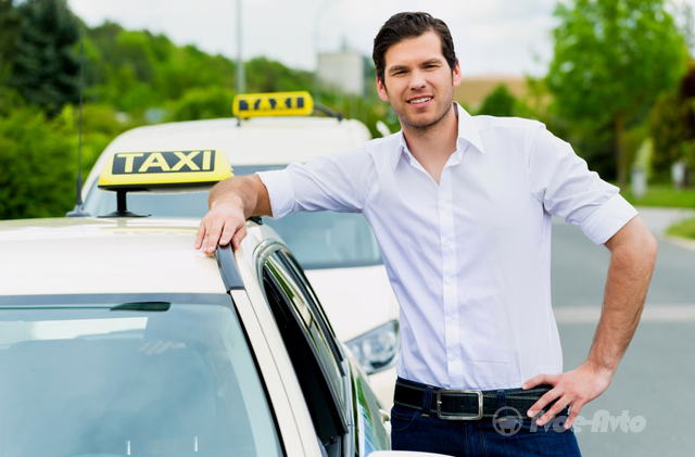 Таксист - одна из самых надёжных профессий