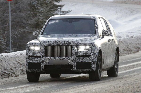 Первый внедорожник компании Rolls-Royce – Cullinan проходит испытания холодом (фото)
