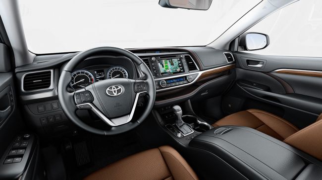 Обновлённый внедорожник Toyota Highlander начали продавать на площадках России