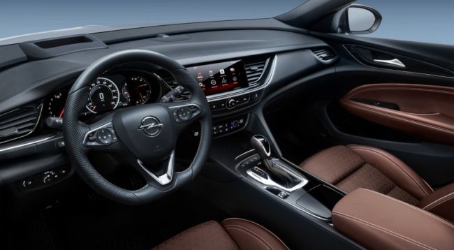 Представительство Opel опубликовало цены на Insignia, продажи начнутся 20 февраля