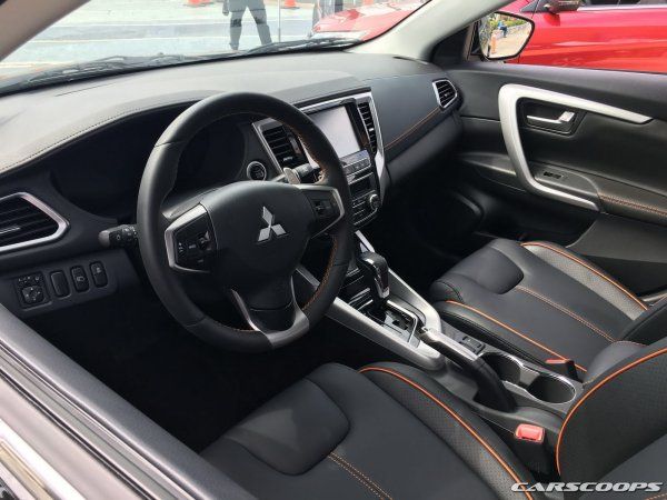 В Сети опубликованы «живые» фото нового Mitsubishi Lancer Grand